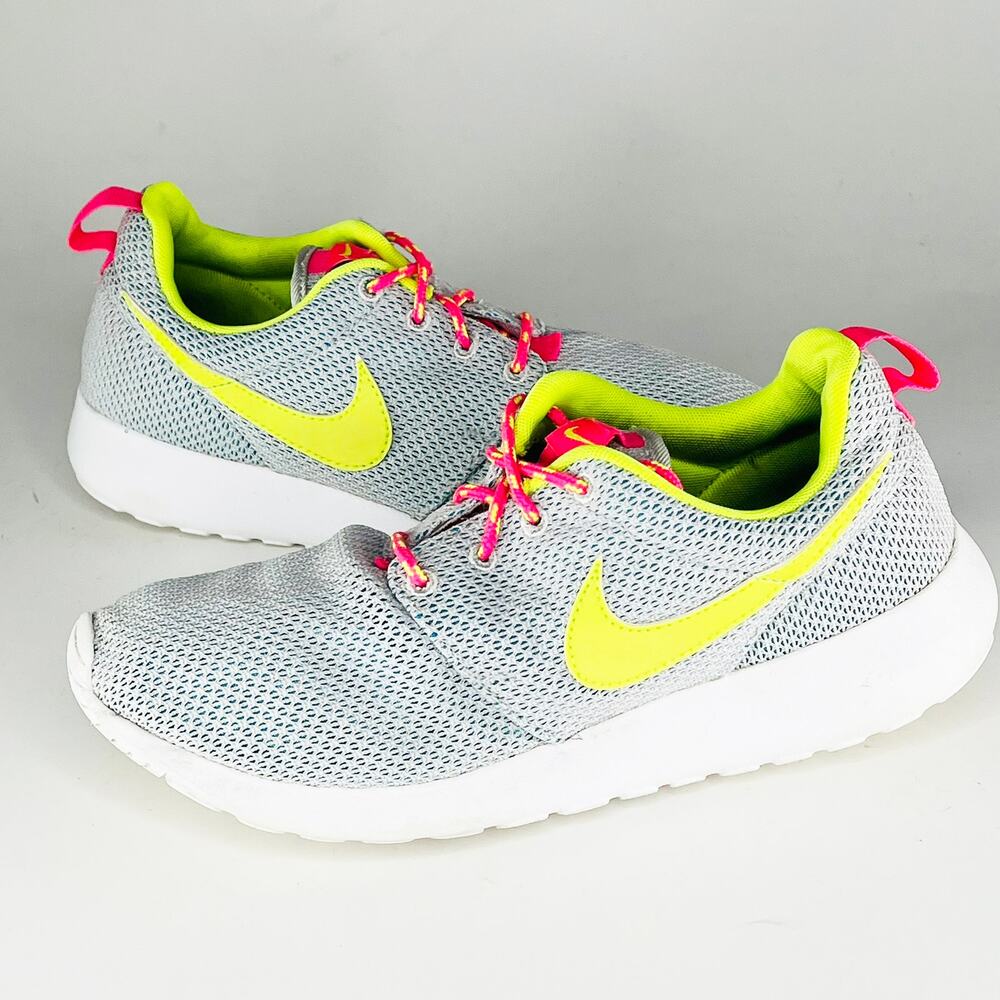 Nike Roshe One Running Sneakers Shoes Grey Yellow Pink Women 8 / Youth 6.5